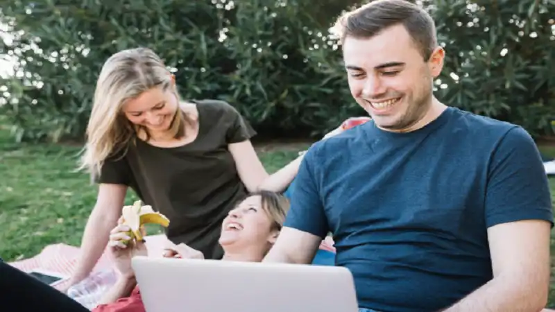 lookwhatmomfound com